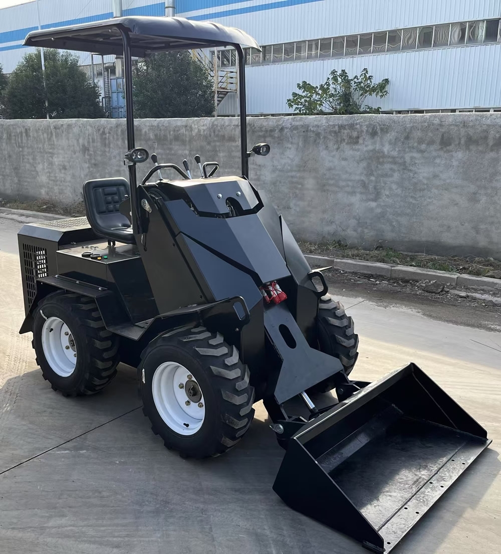 山東奔馬(SDBM)輪胎式滑移裝載機(jī)BM520